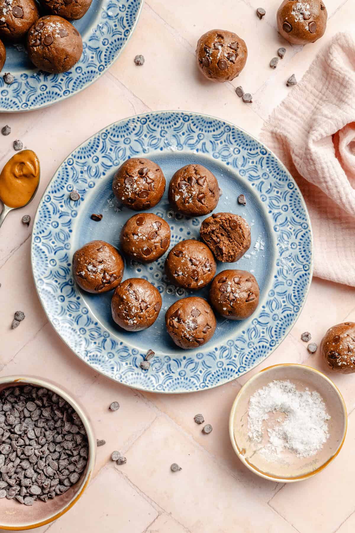 No-Bake Protein Brownie Bites